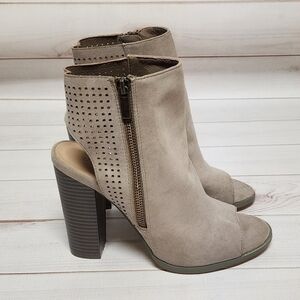 Shoedazzle Women's Conny Open Toe Bootie Size 8.5 - New In Box